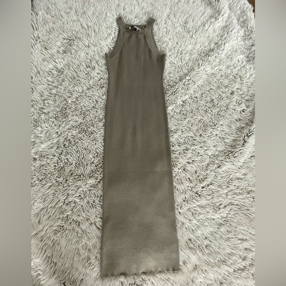 DKNY Taupe Body-con Midi Dress - Picture 2 of 8